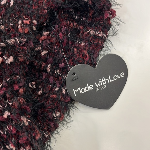 NEW Forever 21 Women’s Plum Knit Scoop Neck Crochet-Like Sweater, Size Medium - Picture 7 of 9